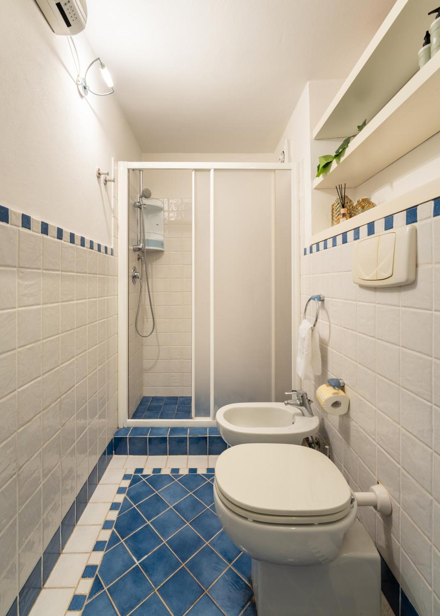 Via Cimabue 8B - Florence Charming Apartments - Metropolitan Loft In Florence - 20 Minute Walk To City Center - Excellent Base For Exploring - Less Than 5 Minute Walk To The Supermarket - Amazing Bakery On The Corner Exteriör bild