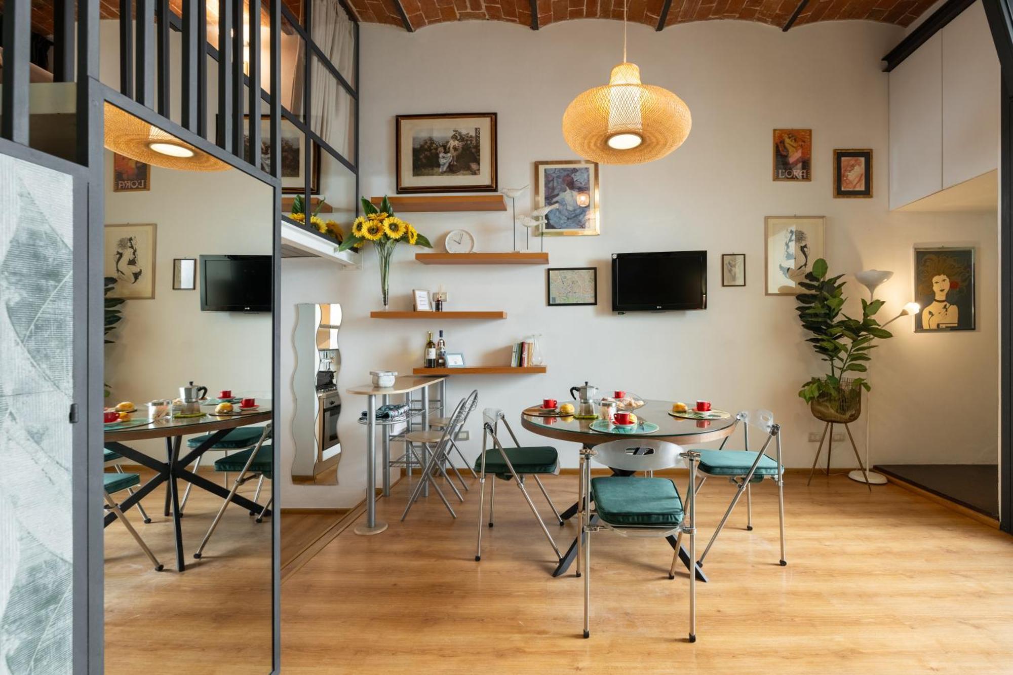 Via Cimabue 8B - Florence Charming Apartments - Metropolitan Loft In Florence - 20 Minute Walk To City Center - Excellent Base For Exploring - Less Than 5 Minute Walk To The Supermarket - Amazing Bakery On The Corner Exteriör bild