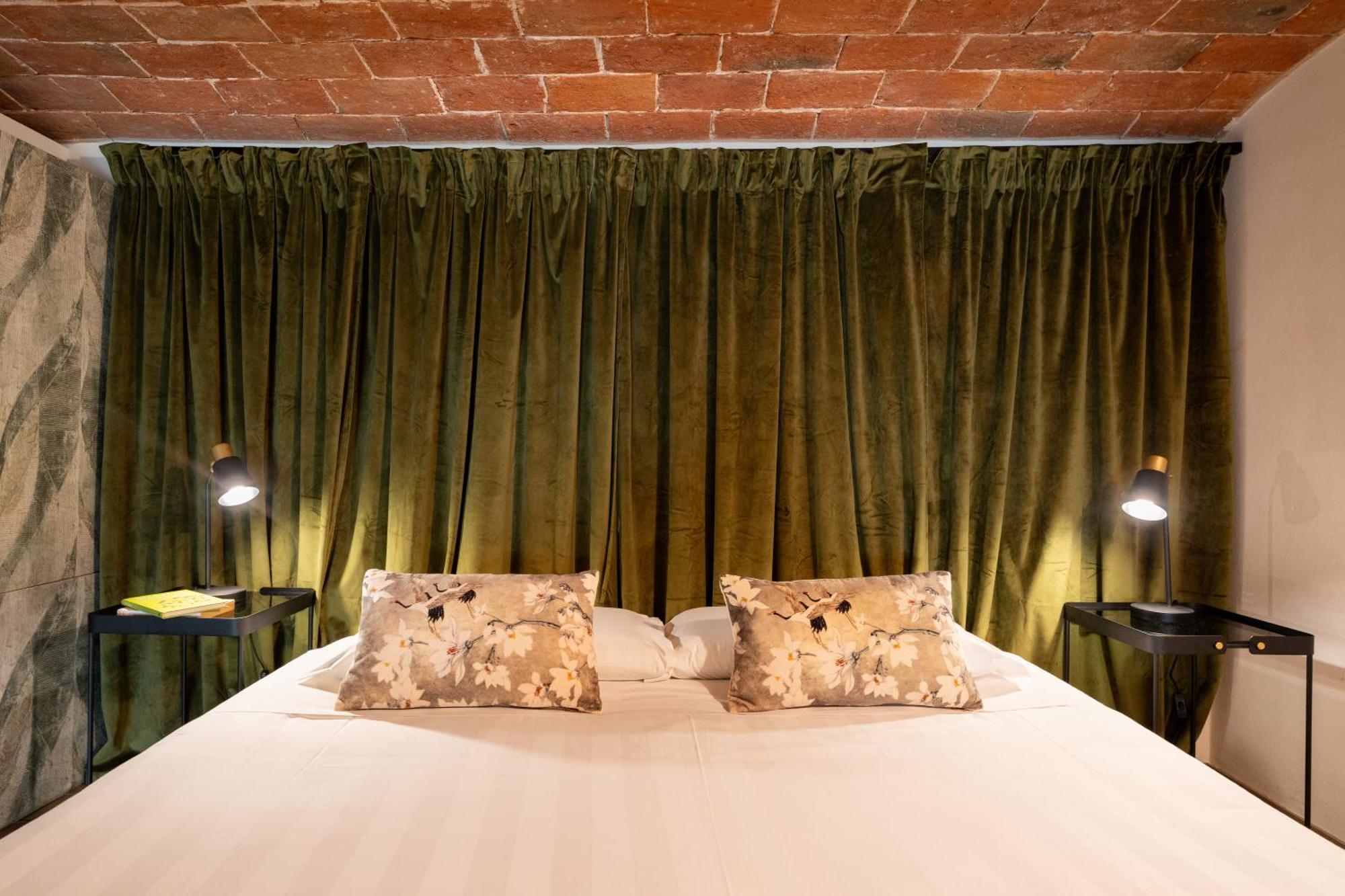 Via Cimabue 8B - Florence Charming Apartments - Metropolitan Loft In Florence - 20 Minute Walk To City Center - Excellent Base For Exploring - Less Than 5 Minute Walk To The Supermarket - Amazing Bakery On The Corner Exteriör bild
