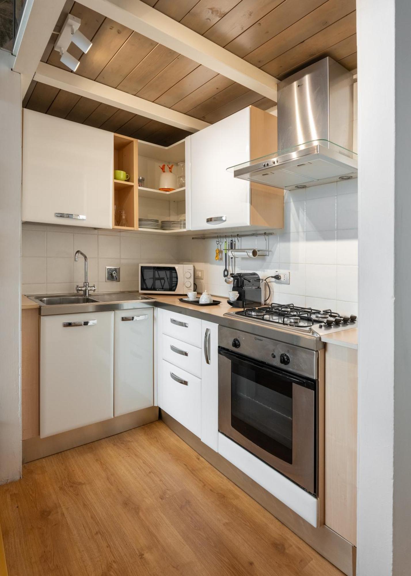 Via Cimabue 8B - Florence Charming Apartments - Metropolitan Loft In Florence - 20 Minute Walk To City Center - Excellent Base For Exploring - Less Than 5 Minute Walk To The Supermarket - Amazing Bakery On The Corner Exteriör bild